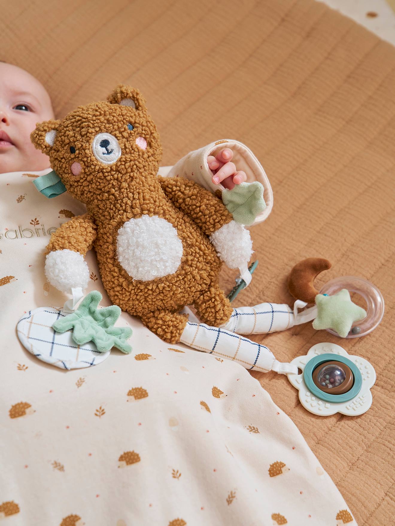 Vertbaudet Unisex Baby Grün Kleiner Baby Activity-Plüschbär Er Wald