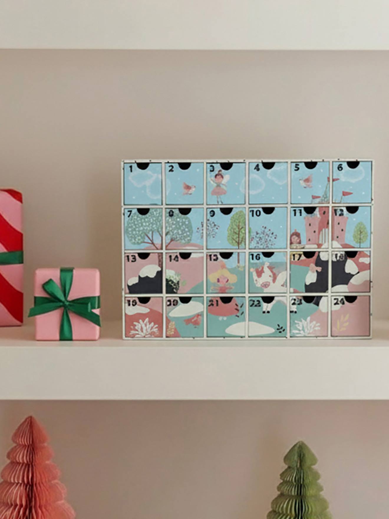Kinder Adventskalender mit Spielzeug aus Holz FSC®