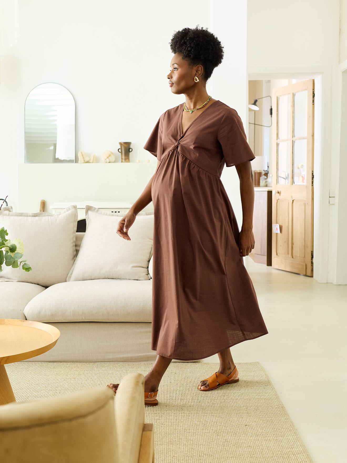 Midi-Kleid mit Twist-Detail für Schwangerschaft und Stillzeit schokolade