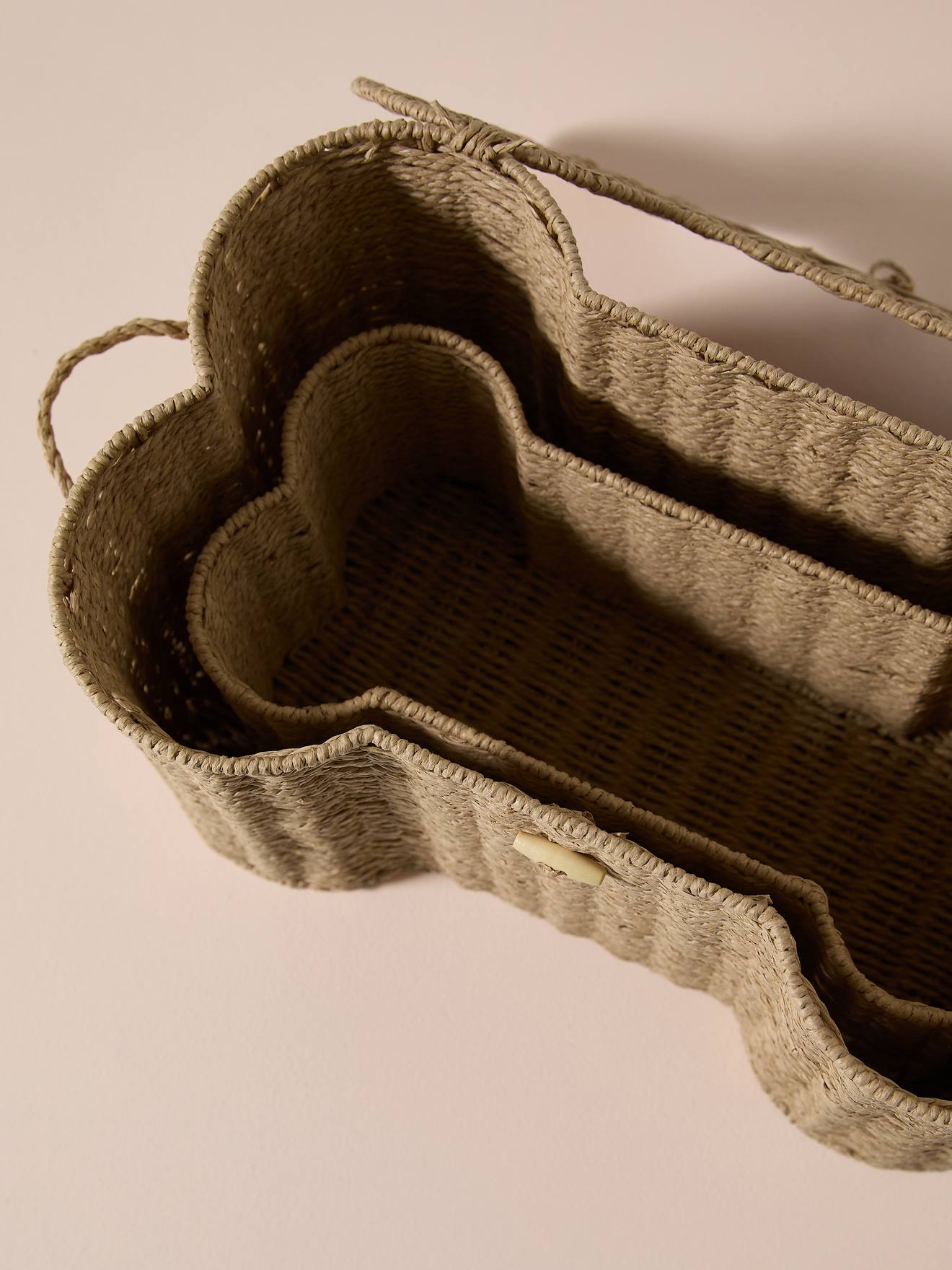 vertbaudet 2er-Set Hundespielzeug-Aufbewahrungsboxen in Knochenform,  Papierkordel in beige