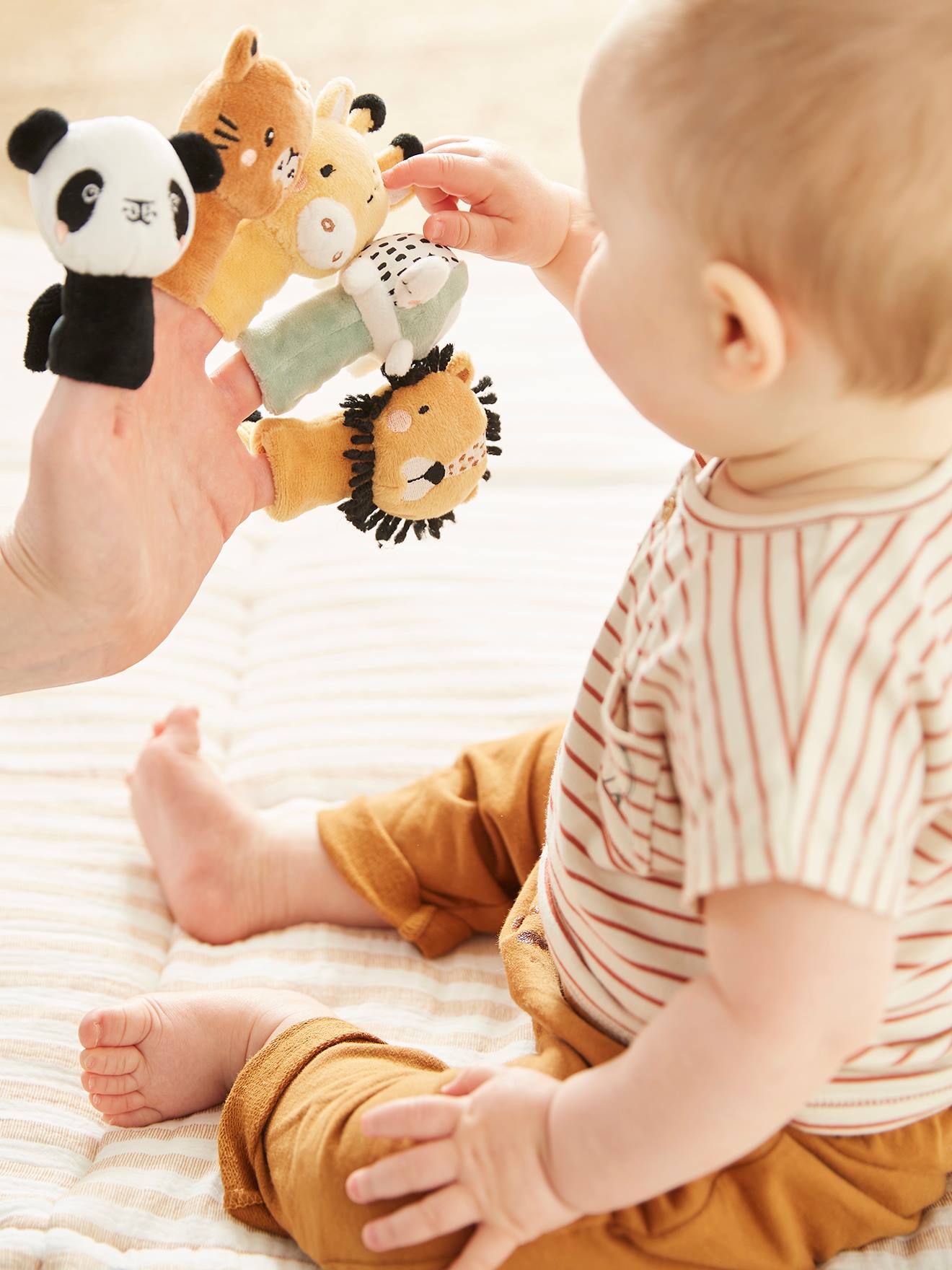 Baby Stoffbuch Pandafreunde auf Safari in TANSANIA