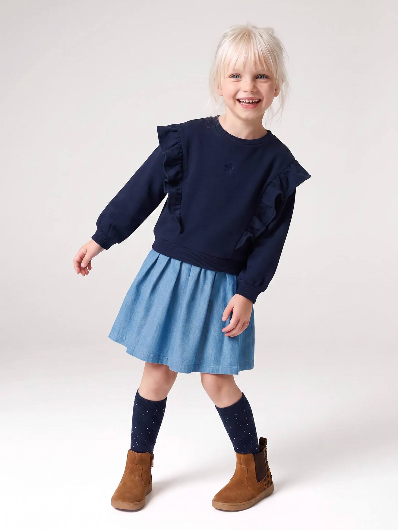 Kleid mit Volants asu Materialmix Mädchen