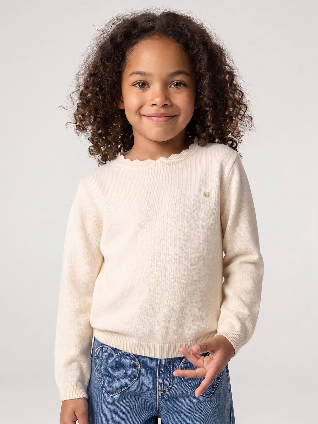 Mädchen Pullover mit Herz-Stickerei & Wellenausschnitt BASIC