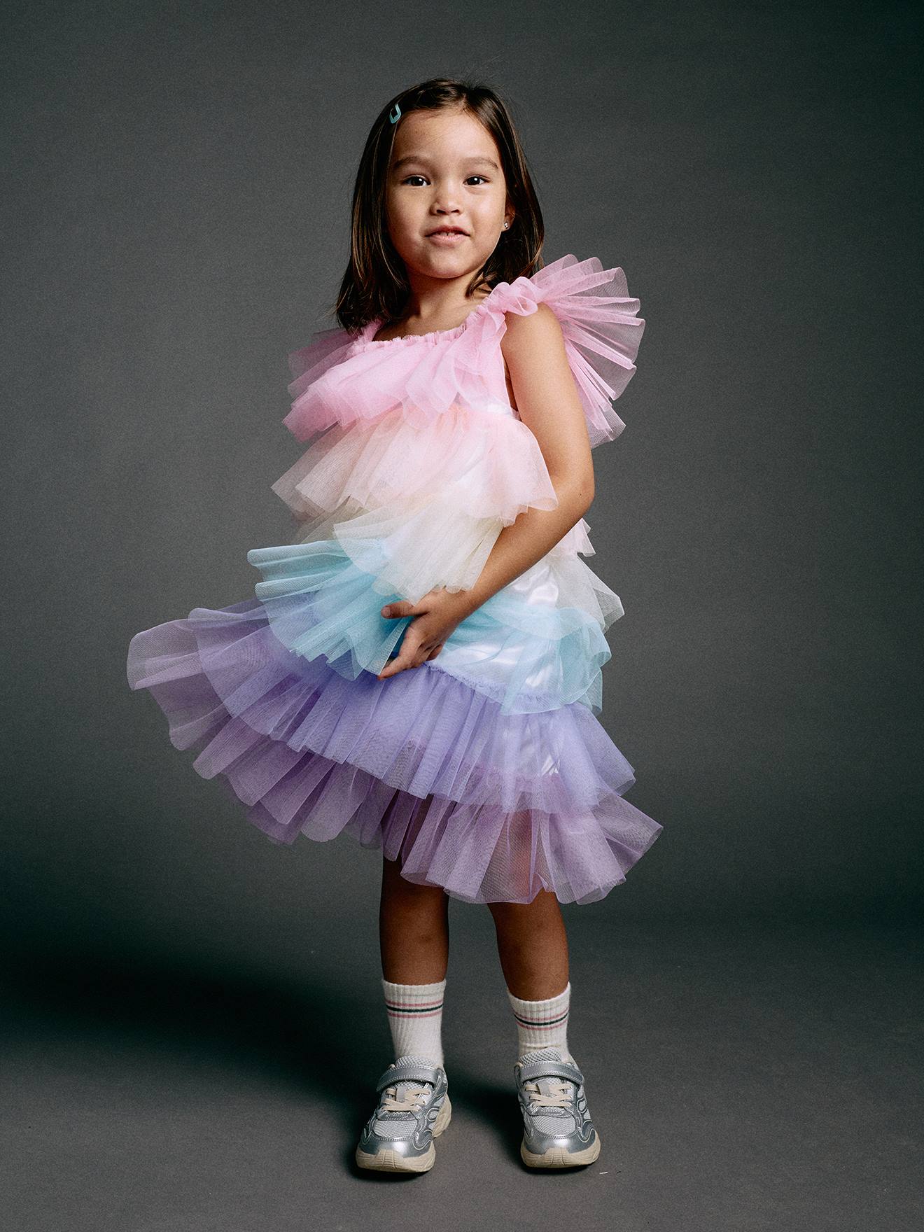 Mehrstufiges Tüllkleid mit Volants und Pastell-Farbverlauf Mädchen