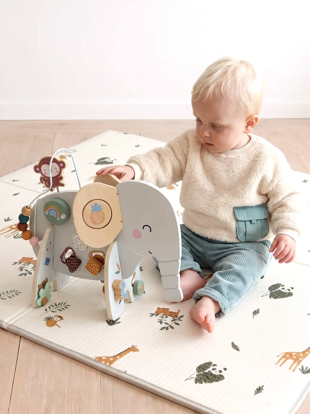 Activity-Elefant aus Holz FSC®