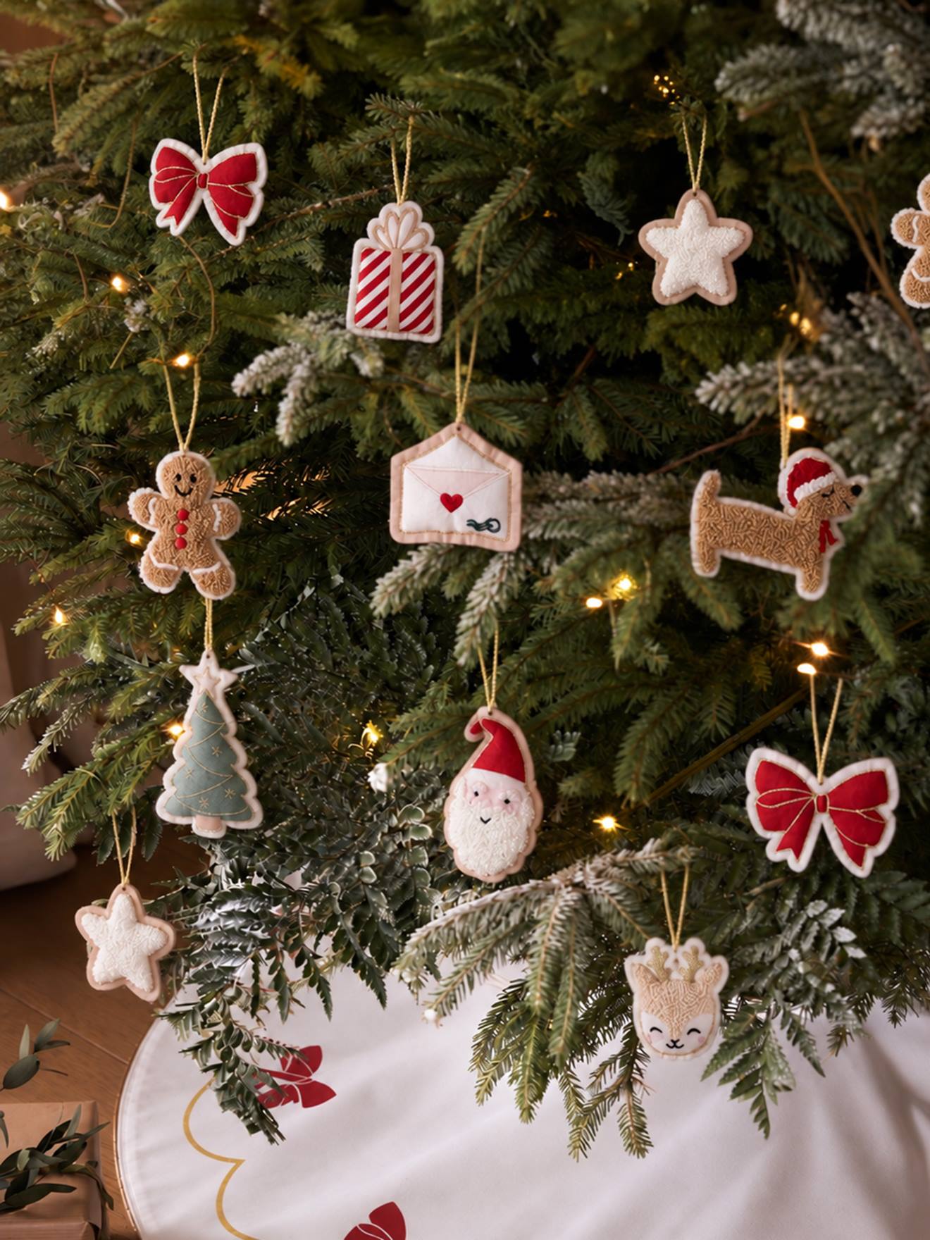 10er-Set Weihnachtsbaum-Anhänger aus Filz