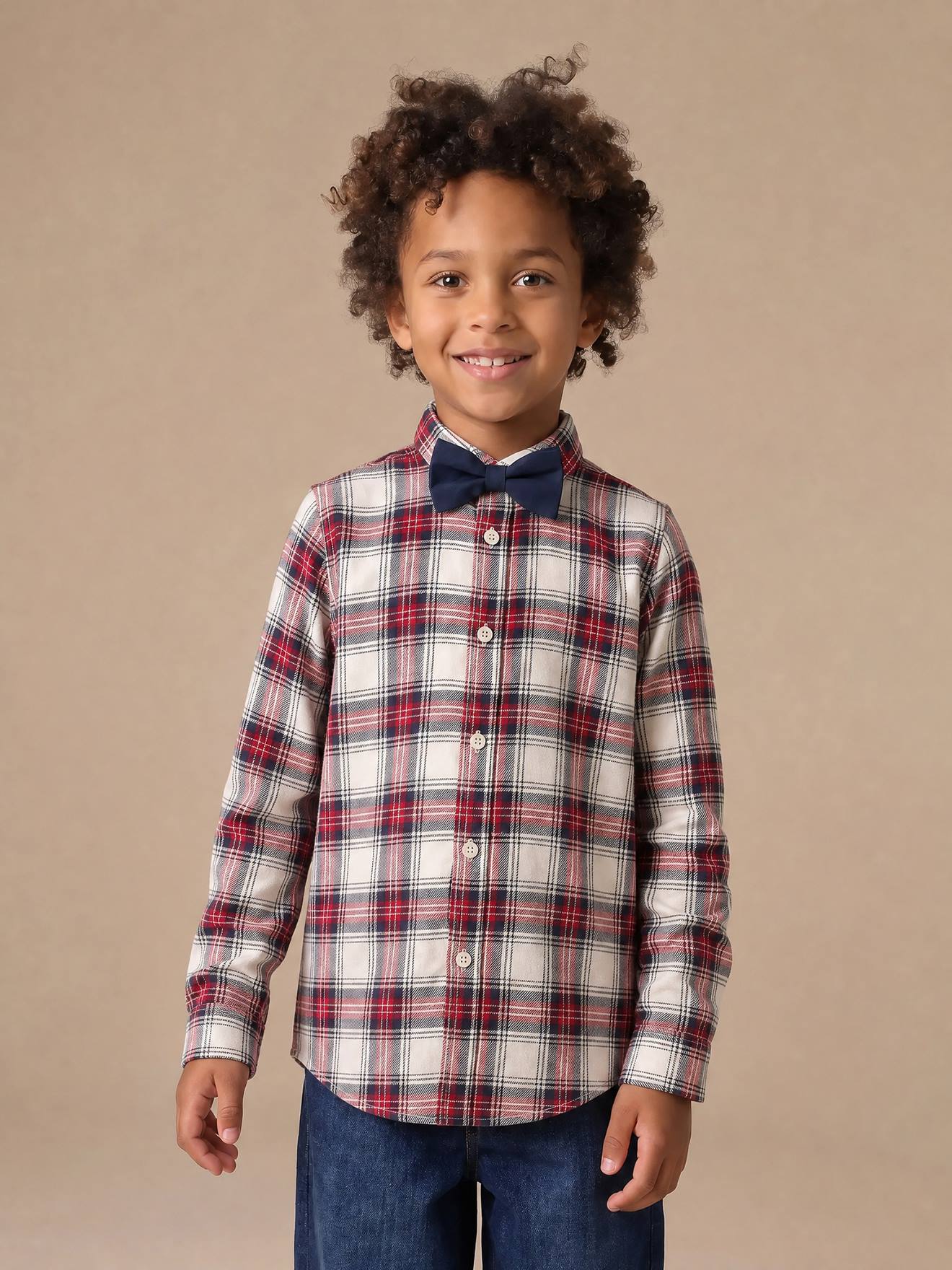 Jungen Karohemd mit Fliege aus Flanell
