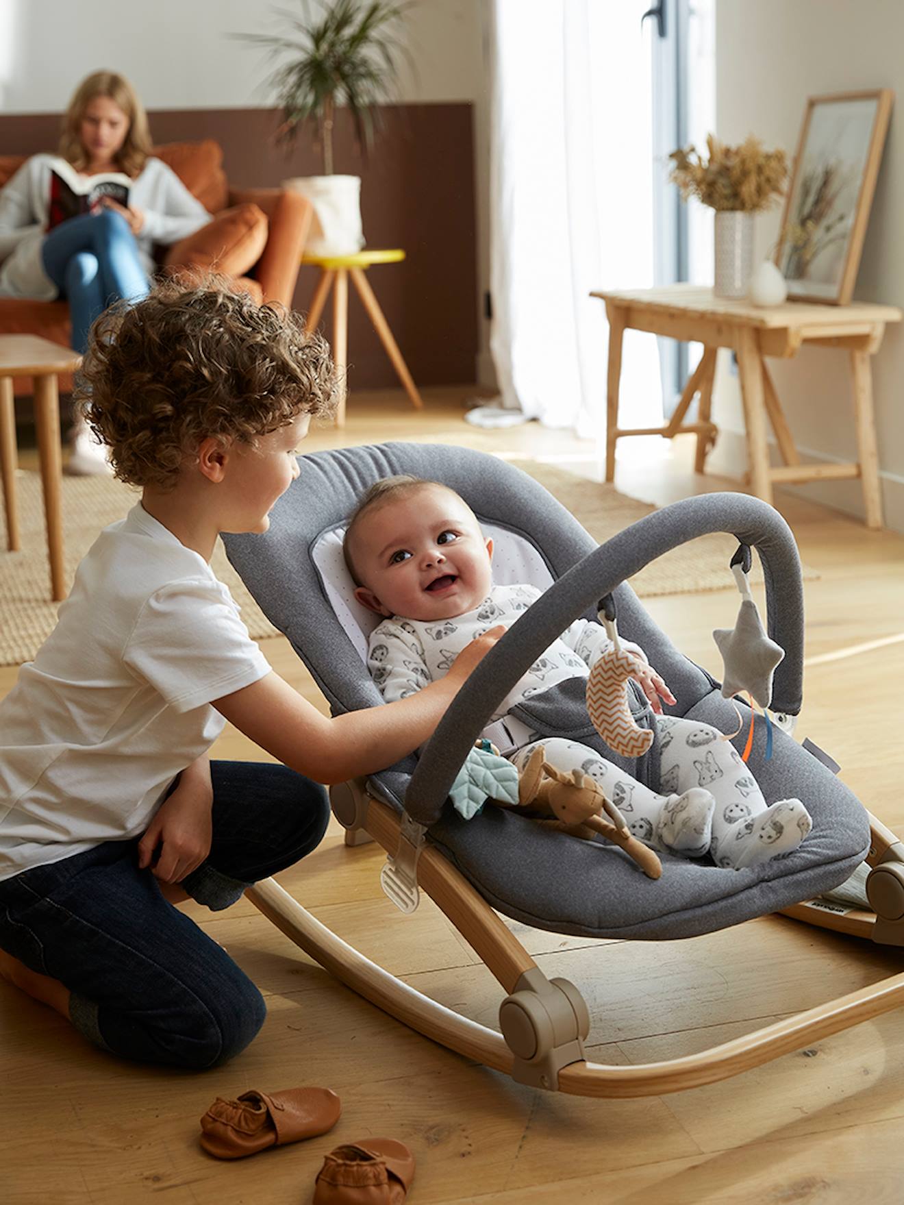 Babywippe mit Spielbogen BABYDREAM mond sterne