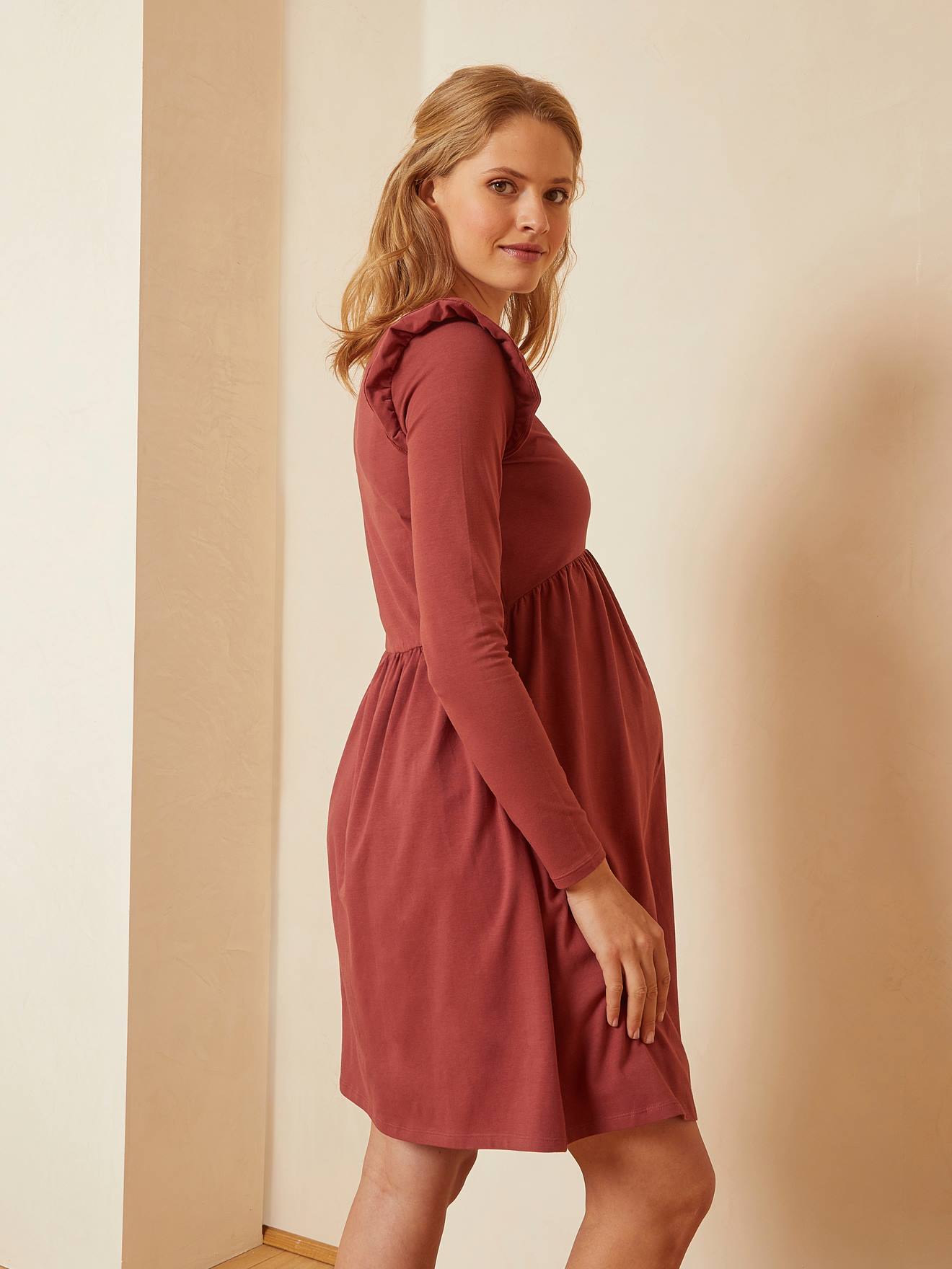Kurzes Kleid für Schwangerschaft & Stillzeit