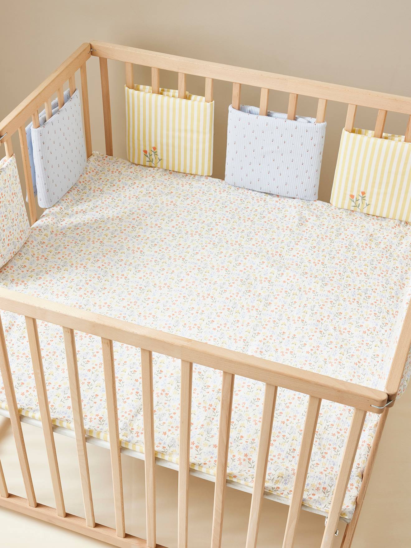 Baby Bettumrandung