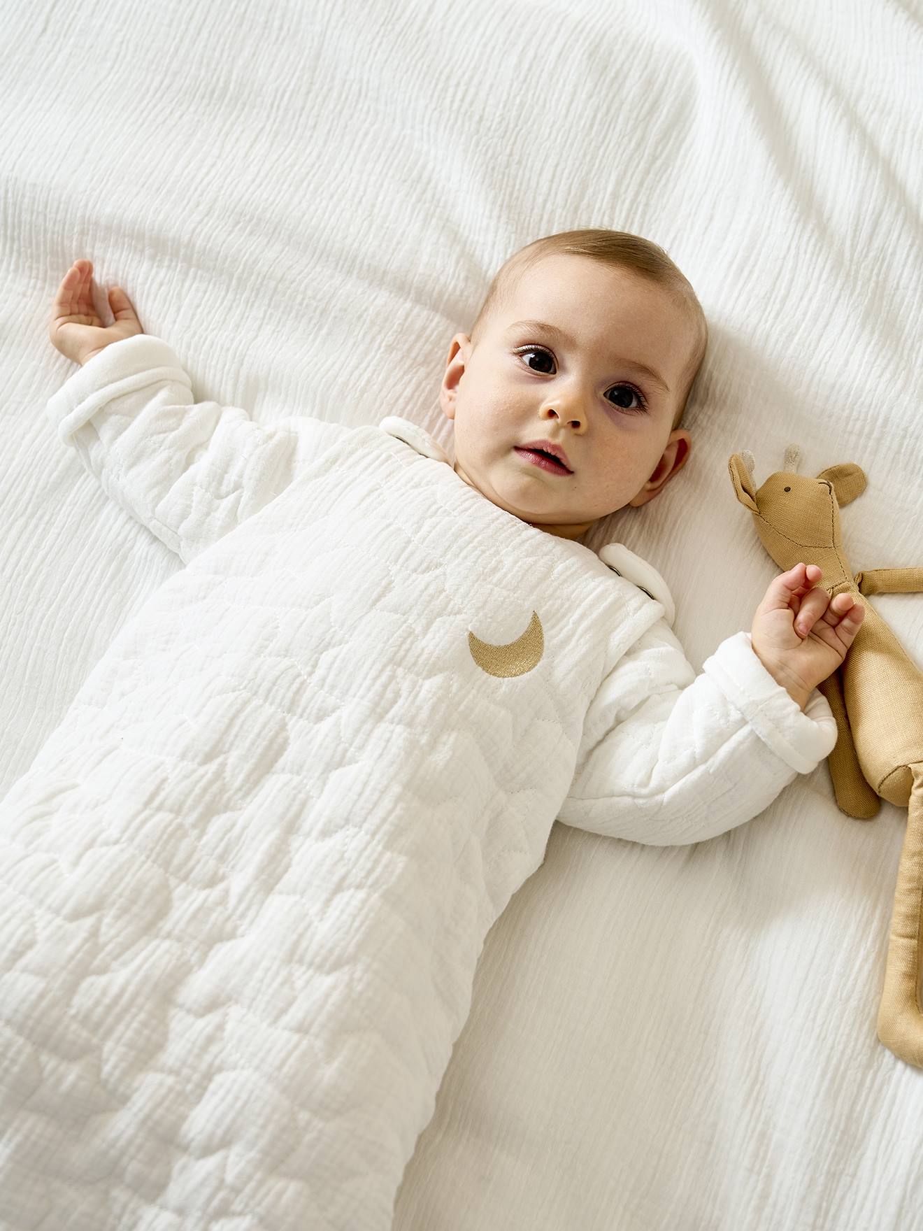 Baby Winterschlafsack aus Musselin TRAUMNÄCHTE mit abnehmbaren Ärmeln TOG 3
