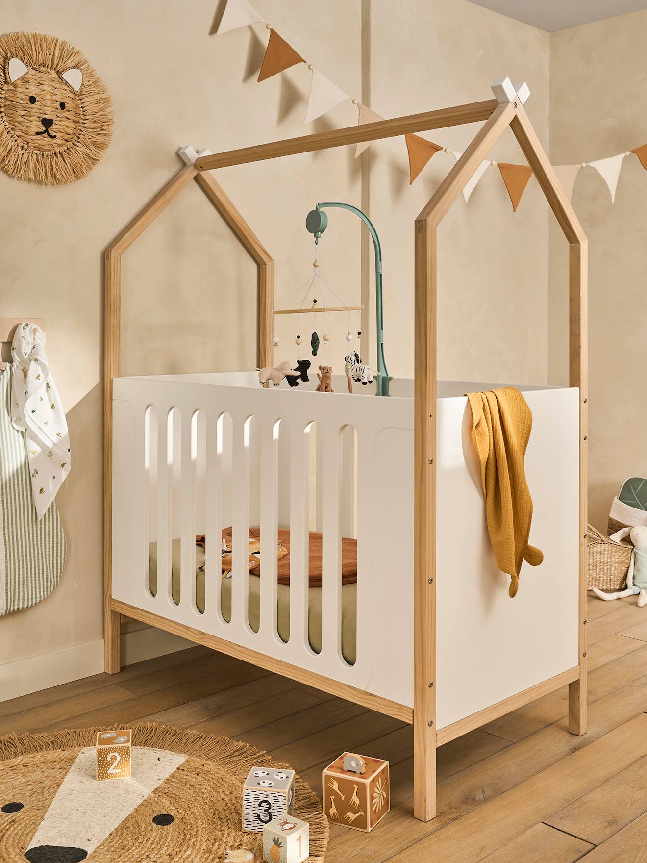 Mitwachsendes Babybett KOKOSNUSS Hausbett 60x120 cm