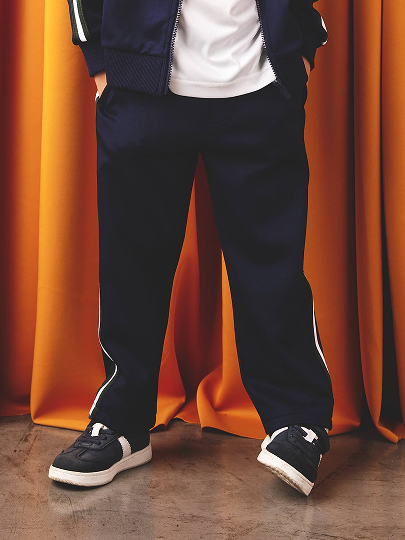 Jungen Sporthose aus Funktionsmaterial